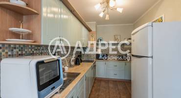 Тристаен апартамент, Варна, к.к. Св.Св. Константин и Елена, 682661, Снимка 5