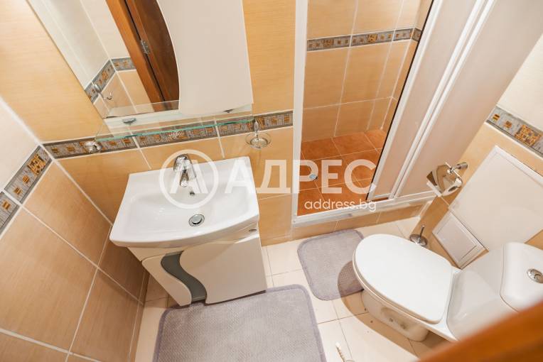 Тристаен апартамент, Варна, к.к. Св.Св. Константин и Елена, 682661, Снимка 15