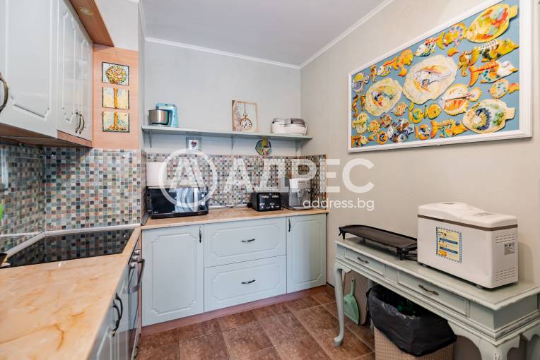 Тристаен апартамент, Варна, к.к. Св.Св. Константин и Елена, 682661, Снимка 4