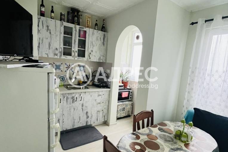 Двустаен апартамент, Плевен, Дружба 4, 683661, Снимка 1