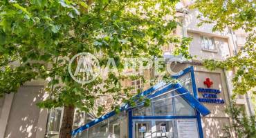 Офис Сграда/Търговски център, Плевен, Идеален център, 665662, Снимка 1