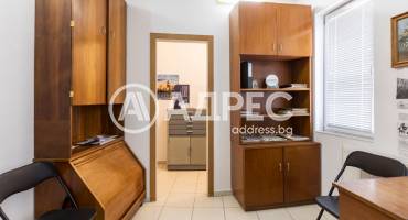 Офис Сграда/Търговски център, Плевен, Идеален център, 665662, Снимка 22