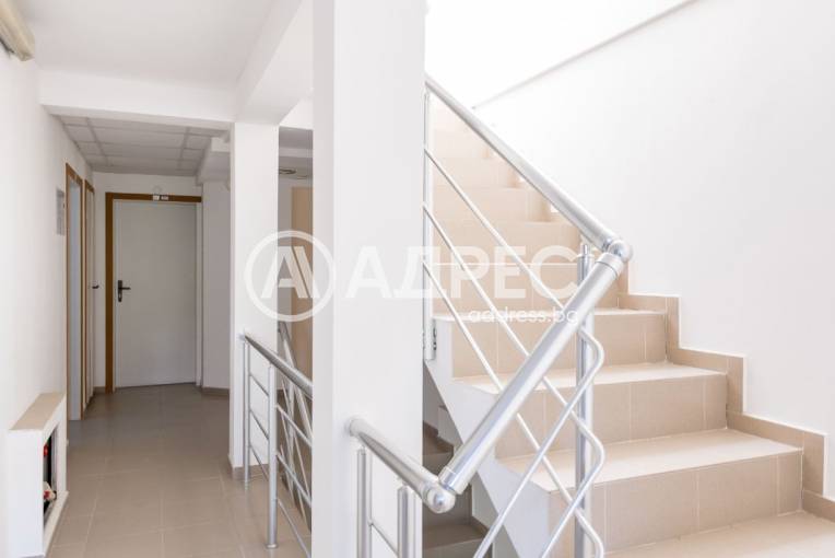 Офис Сграда/Търговски център, Плевен, Идеален център, 665662, Снимка 10