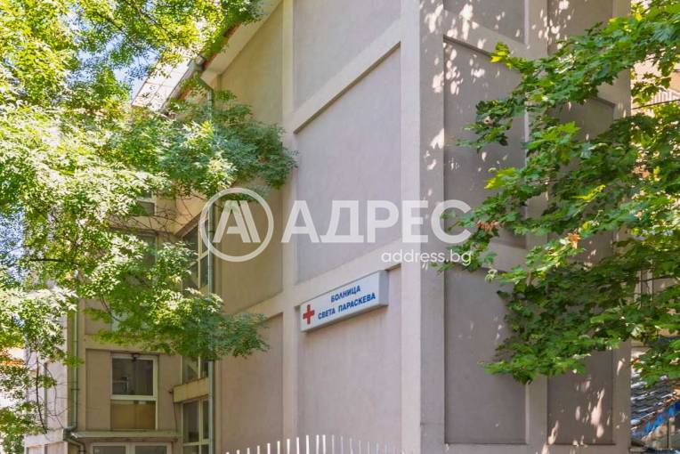 Офис Сграда/Търговски център, Плевен, Идеален център, 665662, Снимка 2