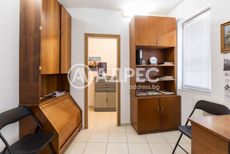 Офис Сграда/Търговски център, Плевен, Идеален център, 665662, Снимка 22