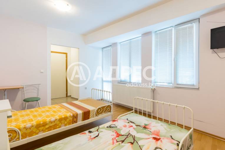 Офис Сграда/Търговски център, Плевен, Идеален център, 665662, Снимка 29