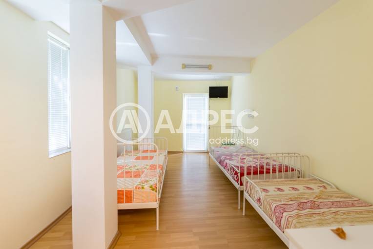 Офис Сграда/Търговски център, Плевен, Идеален център, 665662, Снимка 3