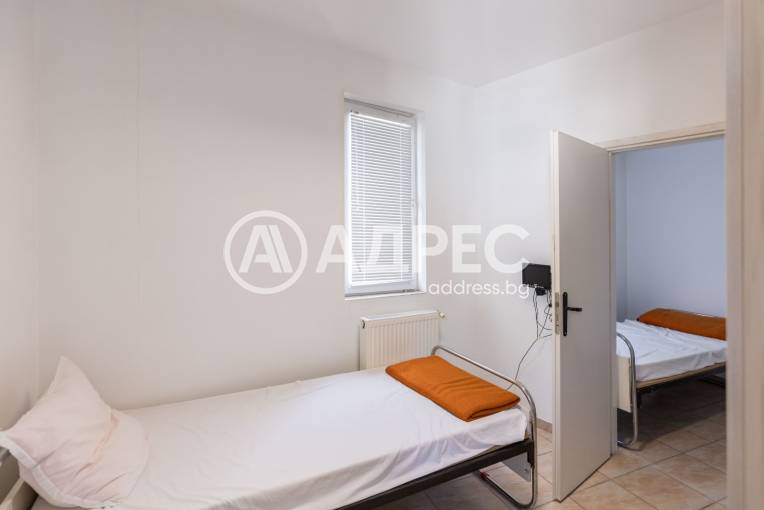 Офис Сграда/Търговски център, Плевен, Идеален център, 665662, Снимка 42