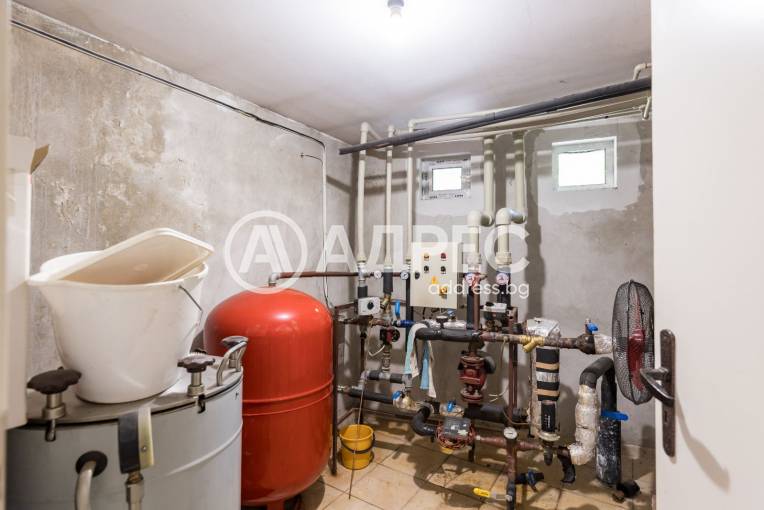 Офис Сграда/Търговски център, Плевен, Идеален център, 665662, Снимка 47