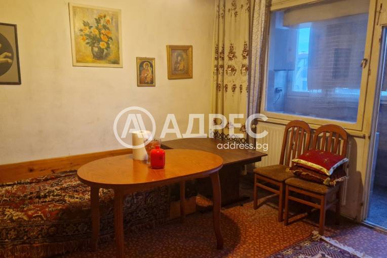 Двустаен апартамент, София, Лагера, 685662, Снимка 1