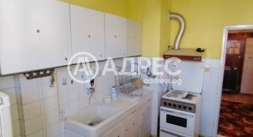 Тристаен апартамент, Шумен, Добруджански, 661663, Снимка 2