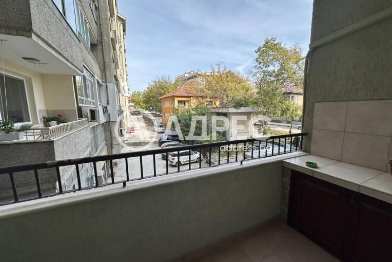 Тристаен апартамент, Плевен, Идеален център, 672663, Снимка 14