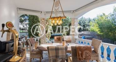 Къща/Вила, Варна, м-ст Траката, 686663, Снимка 3