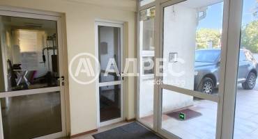 Тристаен апартамент, Варна, к.к. Св.Св. Константин и Елена, 672664, Снимка 15