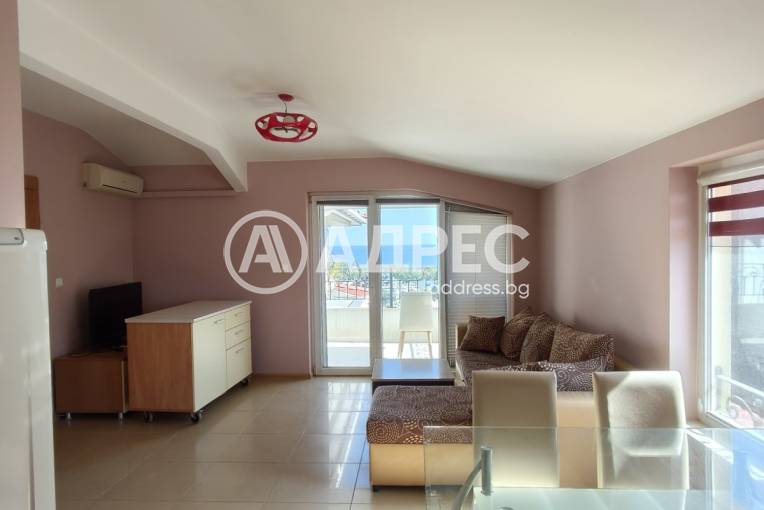 Тристаен апартамент, Варна, к.к. Св.Св. Константин и Елена, 672664, Снимка 6