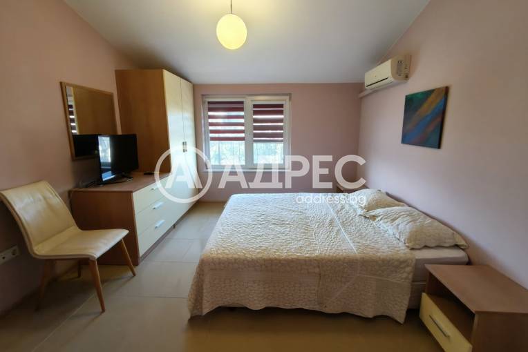 Тристаен апартамент, Варна, к.к. Св.Св. Константин и Елена, 672664, Снимка 8