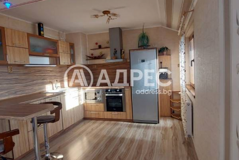 Двустаен апартамент, Ямбол, Аврен, 640665, Снимка 1