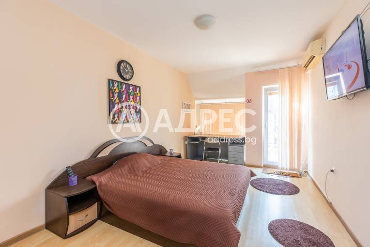 Многостаен апартамент, Варна, Общината, 683665, Снимка 11