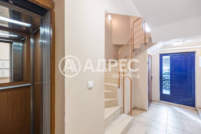 Многостаен апартамент, Варна, Общината, 683665, Снимка 3