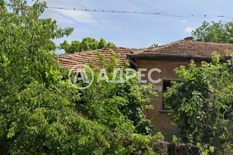 Къща/Вила, Сомовит, 675667, Снимка 1