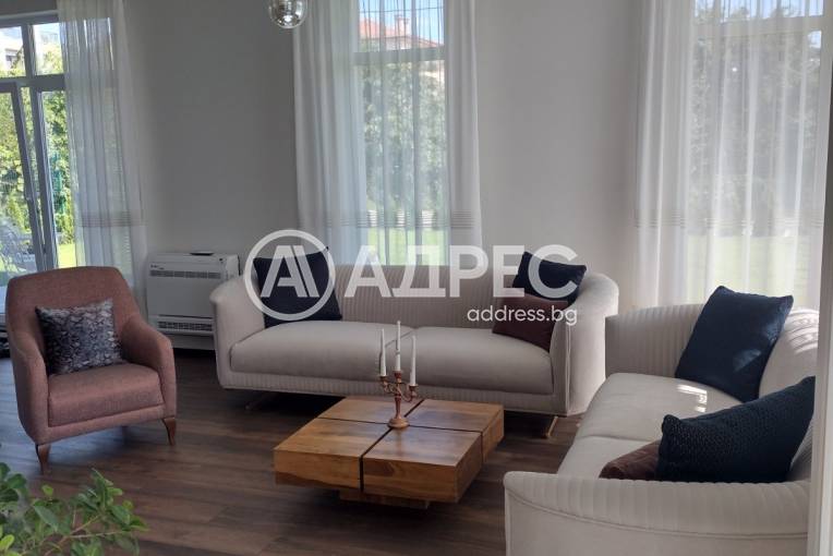 Къща/Вила, Варна, м-ст Ален Мак, 559668, Снимка 1