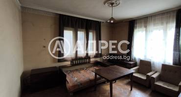 Многостаен апартамент, Габрово, Център, 662668, Снимка 3