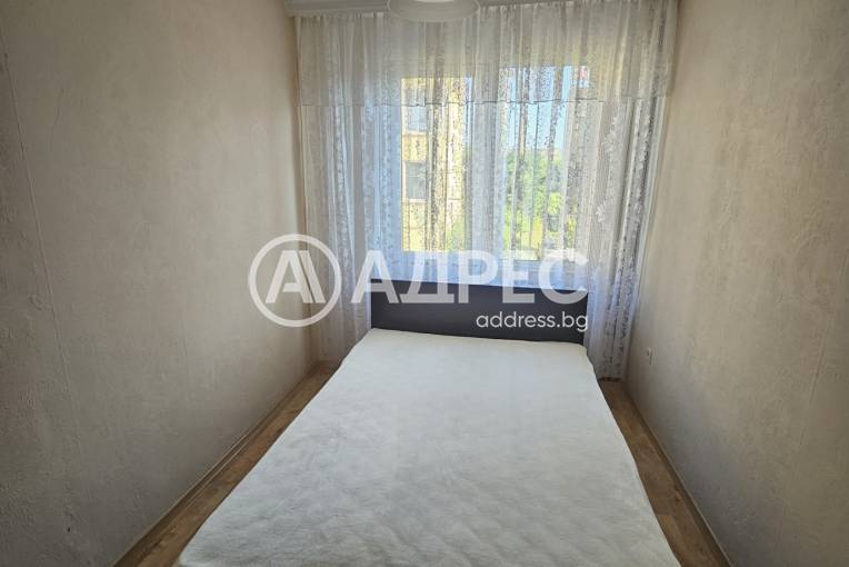 Тристаен апартамент, Плевен, Център, 666668, Снимка 4