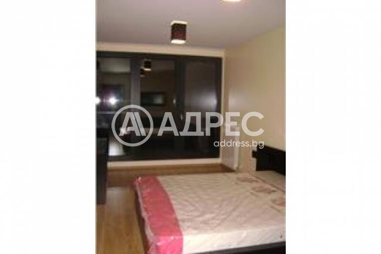 Тристаен апартамент, София, Изток, 165669, Снимка 1