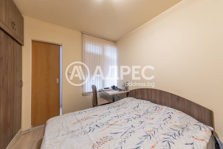 Тристаен апартамент, Варна, Общината, 667669, Снимка 11