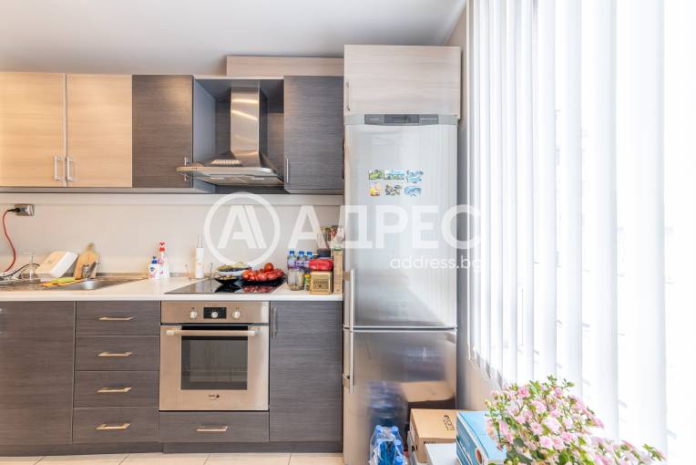 Тристаен апартамент, Варна, Общината, 667669, Снимка 17