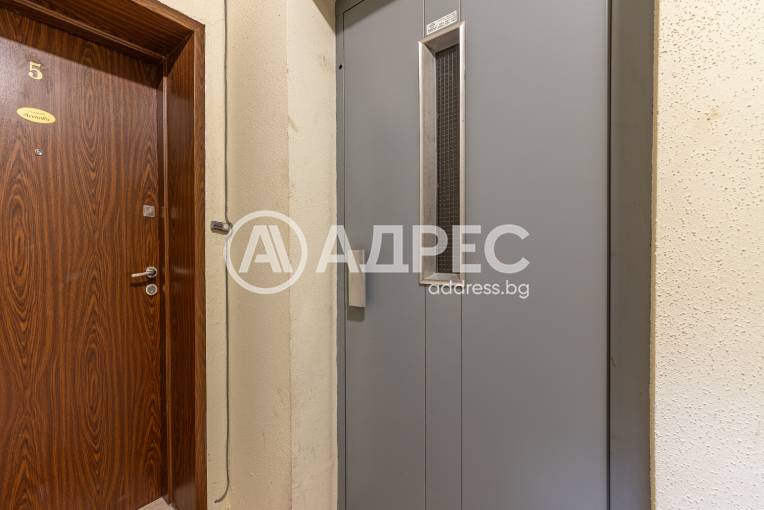 Тристаен апартамент, Варна, Общината, 667669, Снимка 19