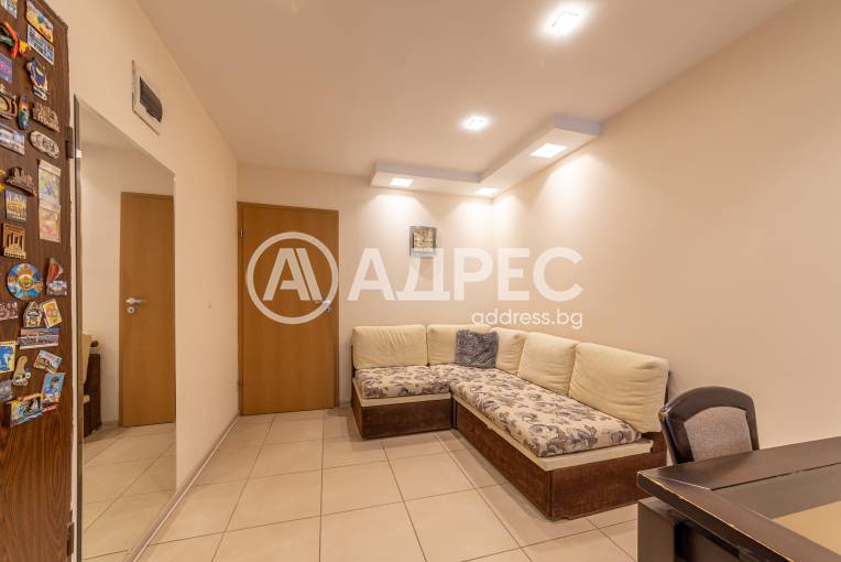 Тристаен апартамент, Варна, Общината, 667669, Снимка 4