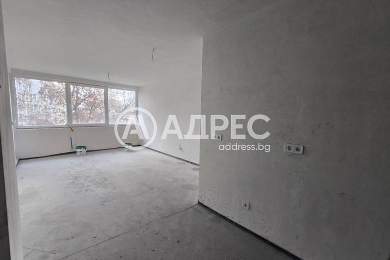 Двустаен апартамент, София, Лагера, 674669, Снимка 1