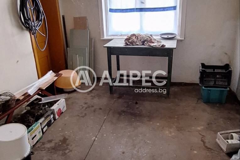 Къща/Вила, Беглеж, 682670, Снимка 5