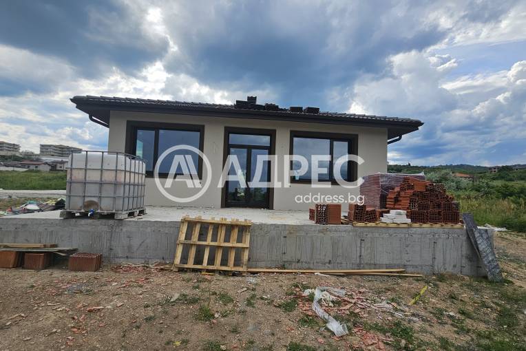 Къща/Вила, Стара Загора, Тракийски университет, 695670, Снимка 1