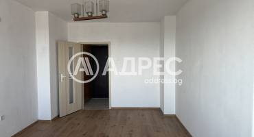 Тристаен апартамент, София, Борово, 700670, Снимка 1