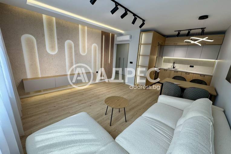 Двустаен апартамент, Пловдив, Коматево, 701670, Снимка 1