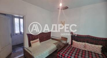 Къща/Вила, Беглеж, 655671, Снимка 3