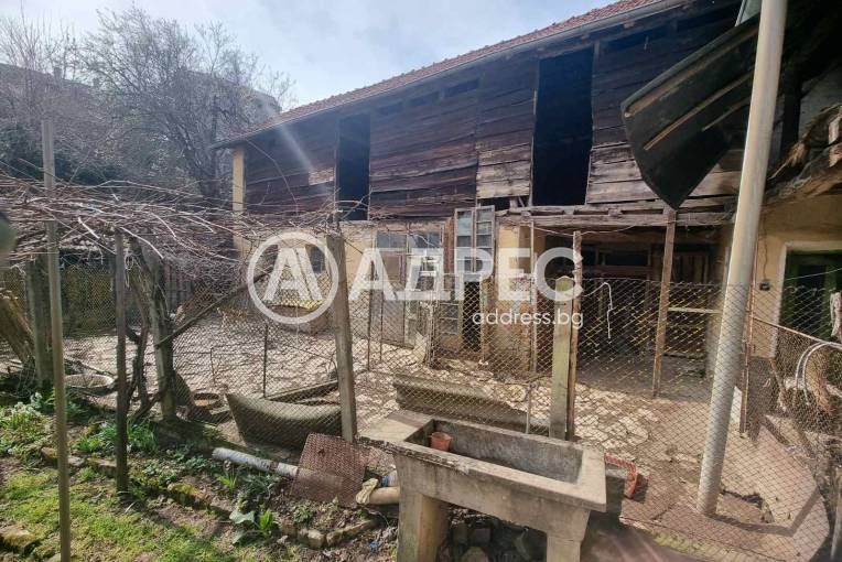 Къща/Вила, Беглеж, 655671, Снимка 7