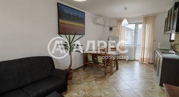 Тристаен апартамент, Варна, Център, 682671, Снимка 2