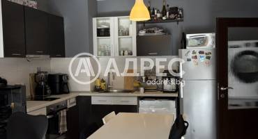 Двустаен апартамент, София, Витоша, 700671, Снимка 1