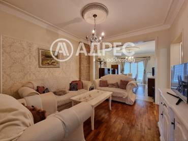 Тристаен апартамент, София, Център, 702671, Снимка 1
