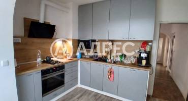 Многостаен апартамент, Шумен, Тракия, 651672, Снимка 1