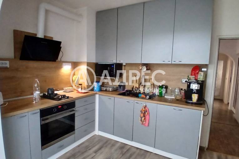 Многостаен апартамент, Шумен, Тракия, 651672, Снимка 1