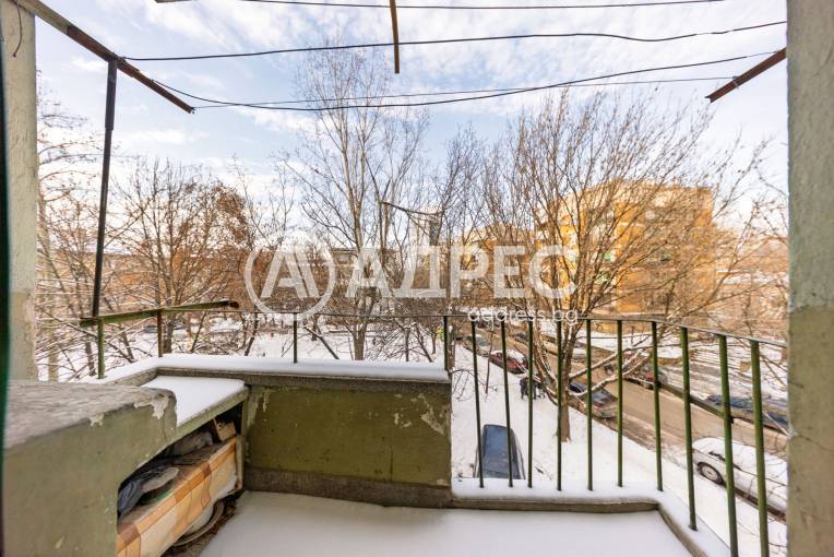 Тристаен апартамент, Плевен, Градска част, 677672, Снимка 16