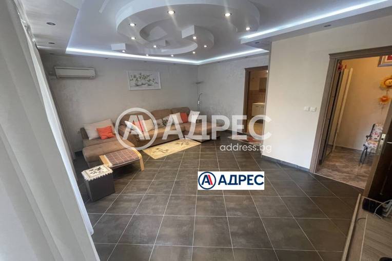 Тристаен апартамент, Бургас, Възраждане, 672674, Снимка 1