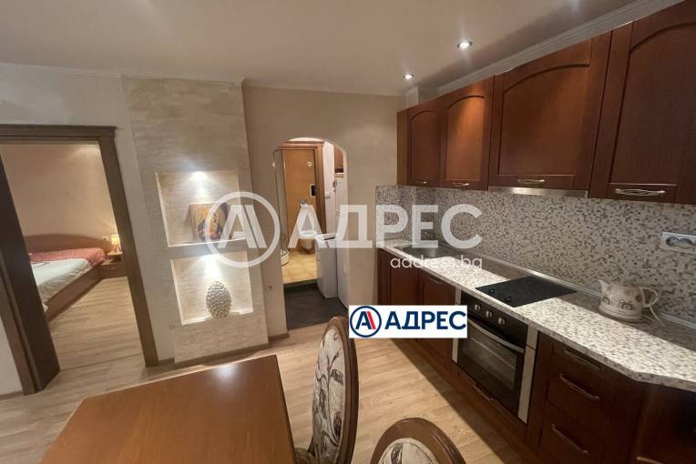 Тристаен апартамент, Бургас, Възраждане, 672674, Снимка 5