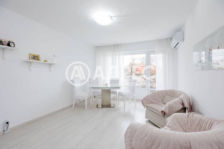 Многостаен апартамент, Варна, Левски, 700674, Снимка 2