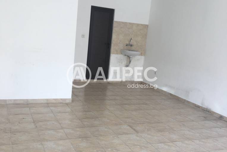 Офис Сграда/Търговски център, Шумен, Гривица, 415675, Снимка 1