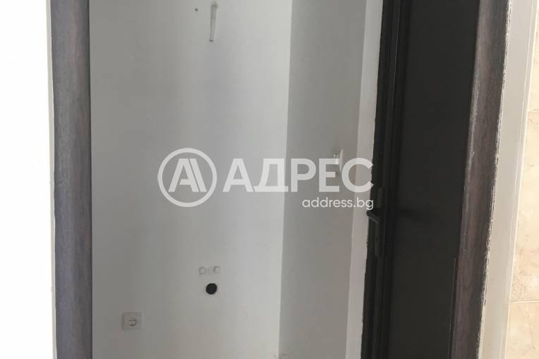 Офис Сграда/Търговски център, Шумен, Гривица, 415675, Снимка 3